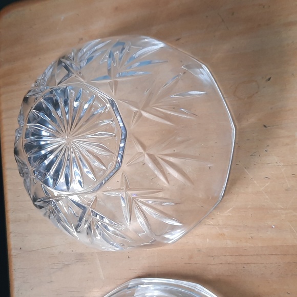 Vintage Apple-Shaped Crystal Cut Bowl With Lid - Picture 3 of 5